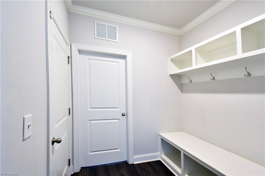 2179 Spring Wind Road Property Photo 19
