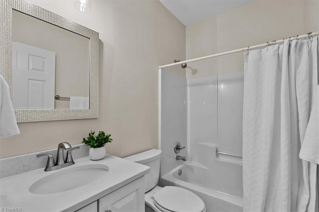 8 Indigo Cove Property Photo 35
