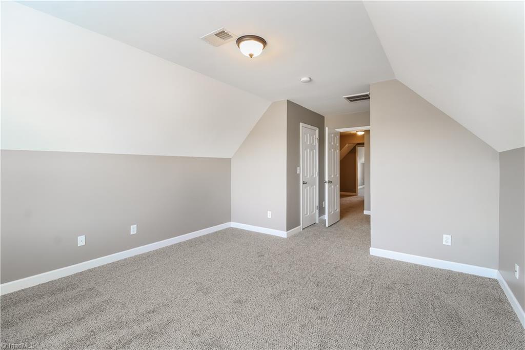 4512 Treebark Lane Property Photo 3