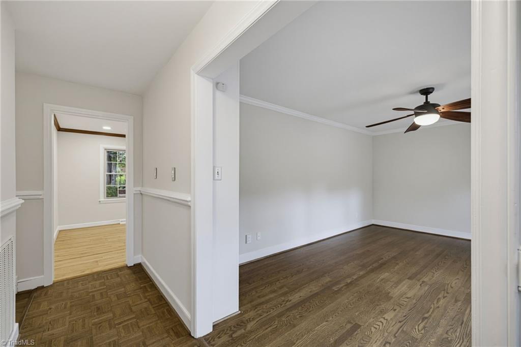 1002 Surry Drive Property Photo 9