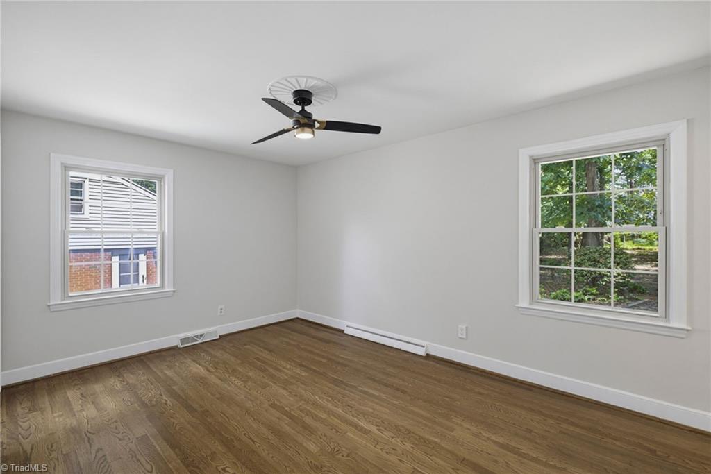 1002 Surry Drive Property Photo 18