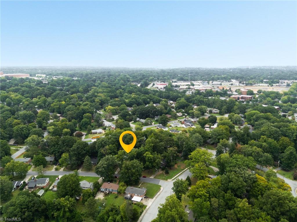 1002 Surry Drive Property Photo 40