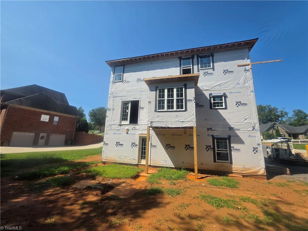 316 Scenic Drive Property Photo 3