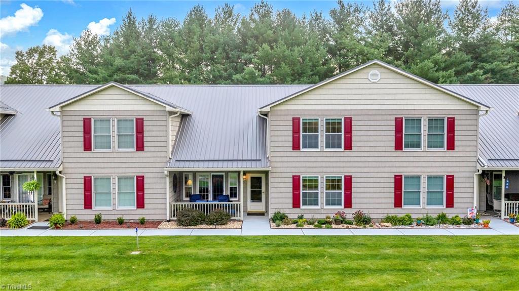 1063 Golf Course Road # 3 Property Photo 2