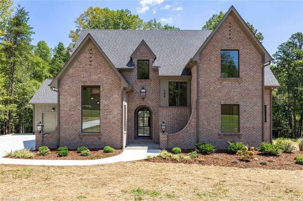 568 N Bunker Hill Road Property Photo 1