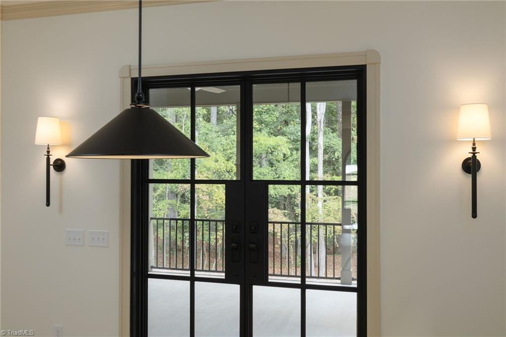 568 N Bunker Hill Road Property Photo 23