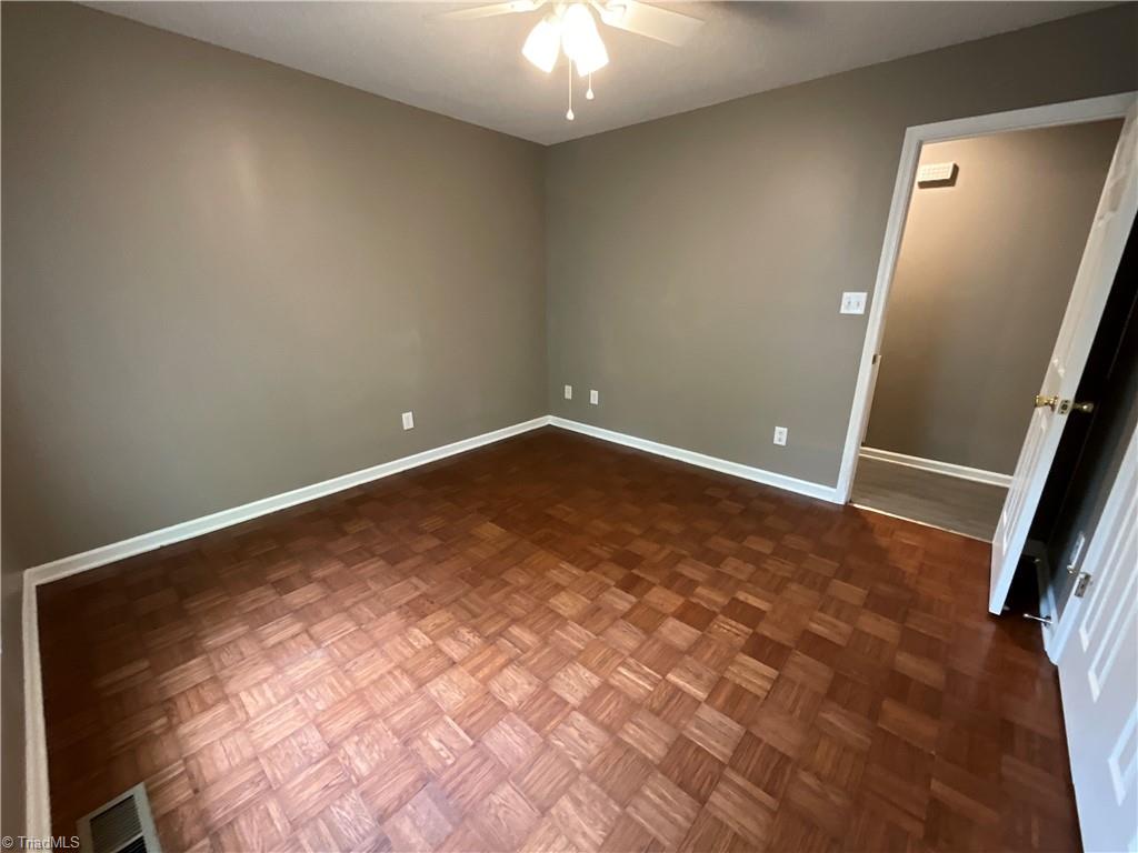 5395 Wagoner View Drive Property Photo 7