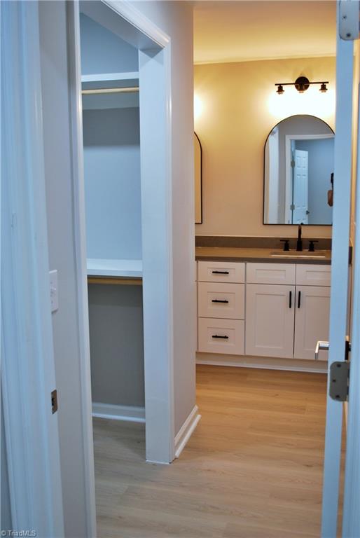 421 Webb Street Property Photo 14