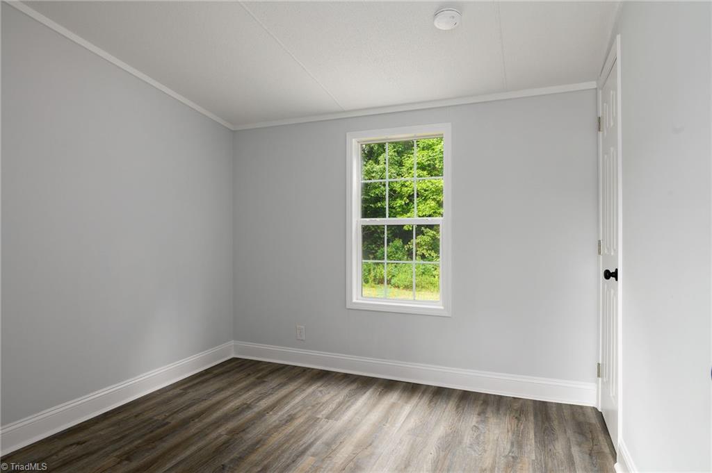 262 Glendale Avenue Property Photo 18
