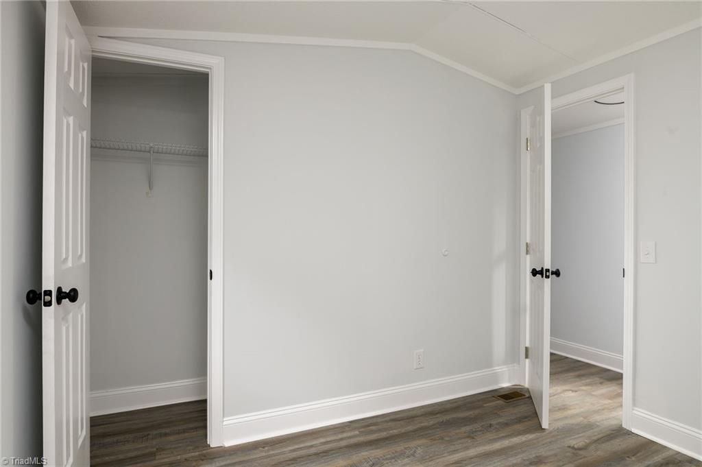 262 Glendale Avenue Property Photo 19