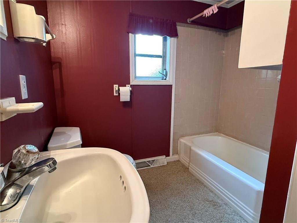 6679 Lackey Road Property Photo 13