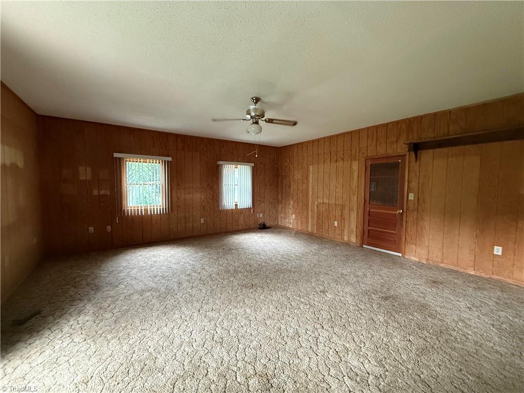 6679 Lackey Road Property Photo 18