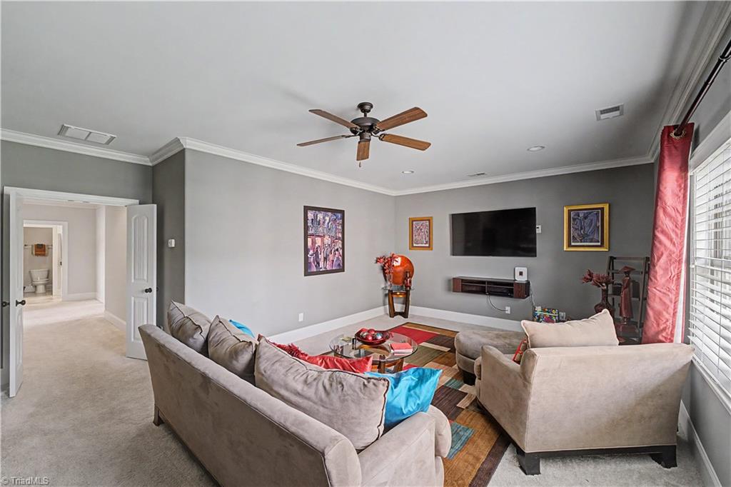 4027 Ridgeline Drive Property Photo 12