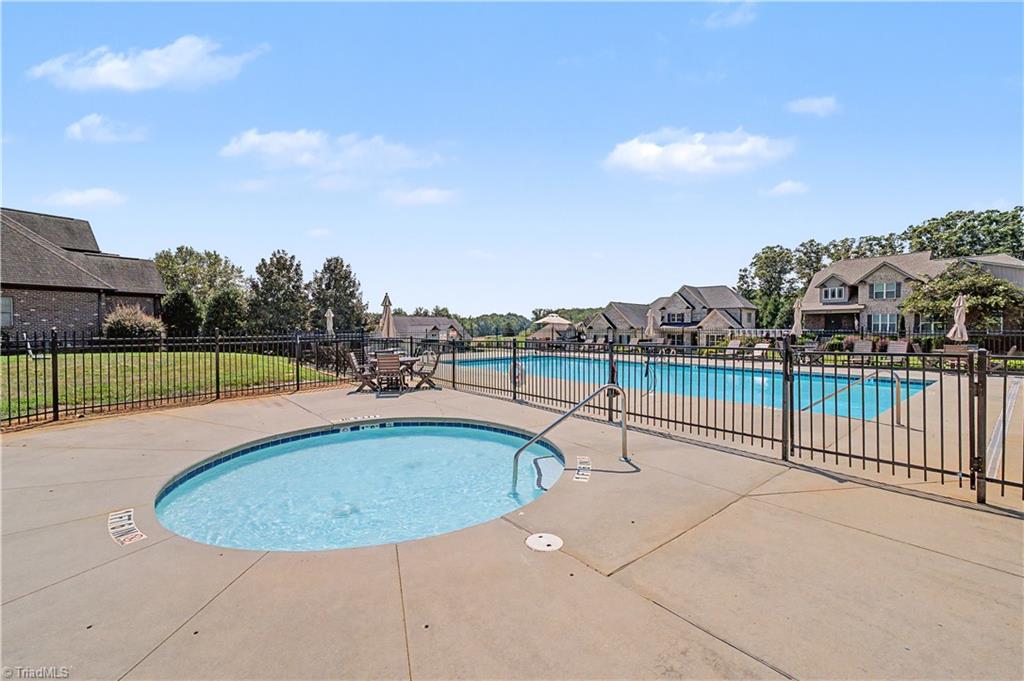 4027 Ridgeline Drive Property Photo 14
