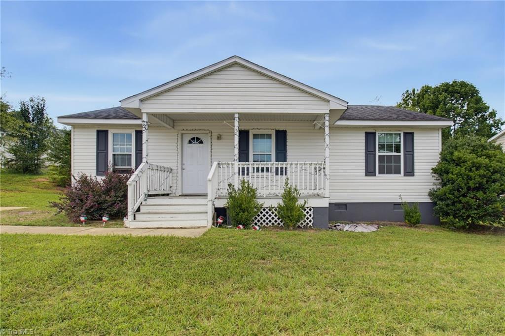 3 Dan Hughes Court Property Photo 1