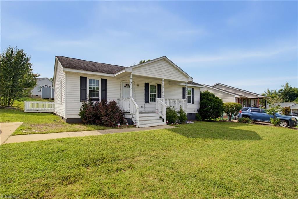 3 Dan Hughes Court Property Photo 1