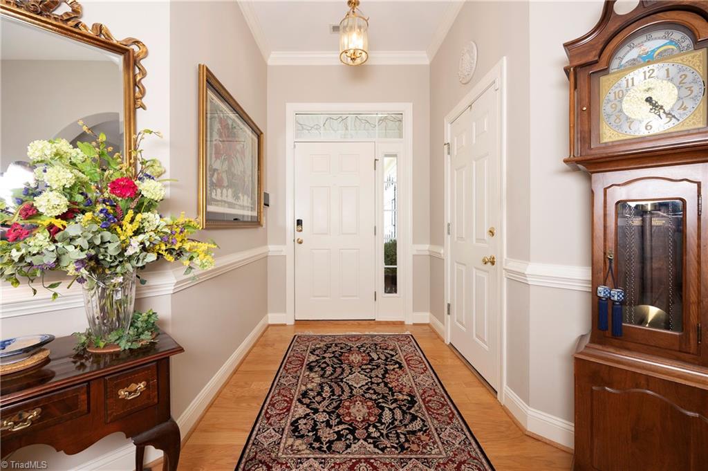 124 Saint Andrews Drive Property Photo 3