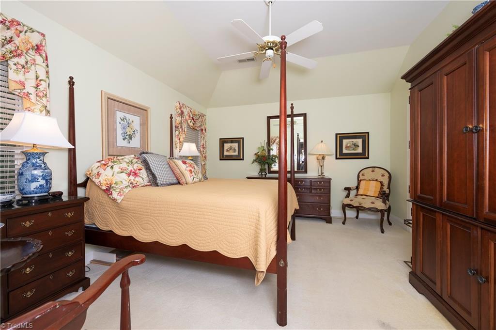 124 Saint Andrews Drive Property Photo 19