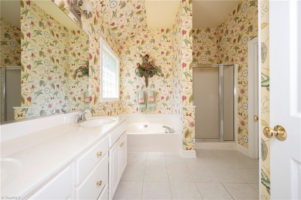 124 Saint Andrews Drive Property Photo 22