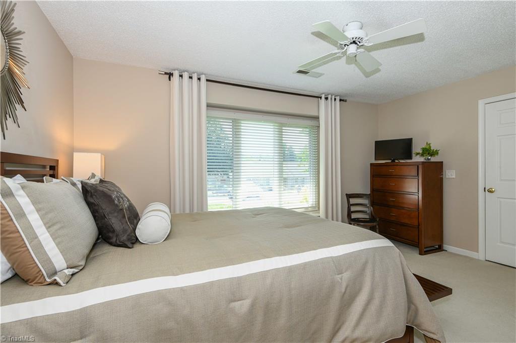 4424 Cove Cay Lane Property Photo 13