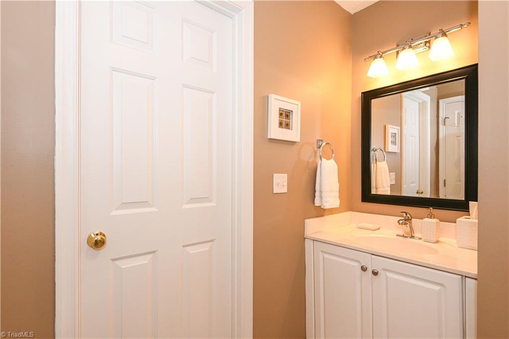 4424 Cove Cay Lane Property Photo 15