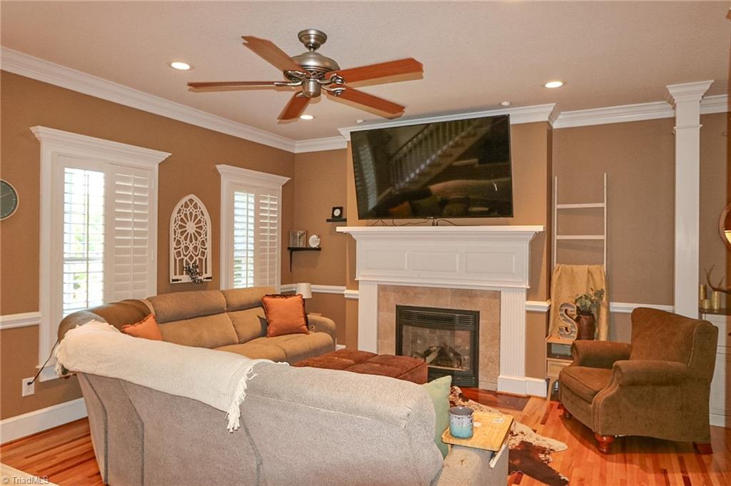 208 Triplett Street Property Photo 1