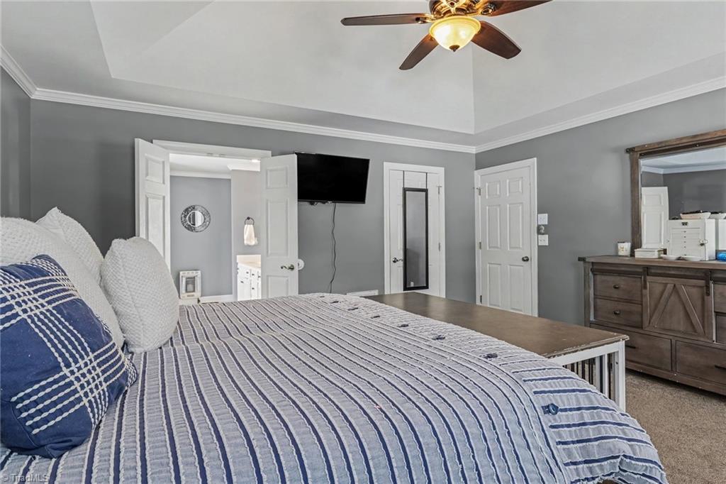 124 Glen Oaks Drive Property Photo 13