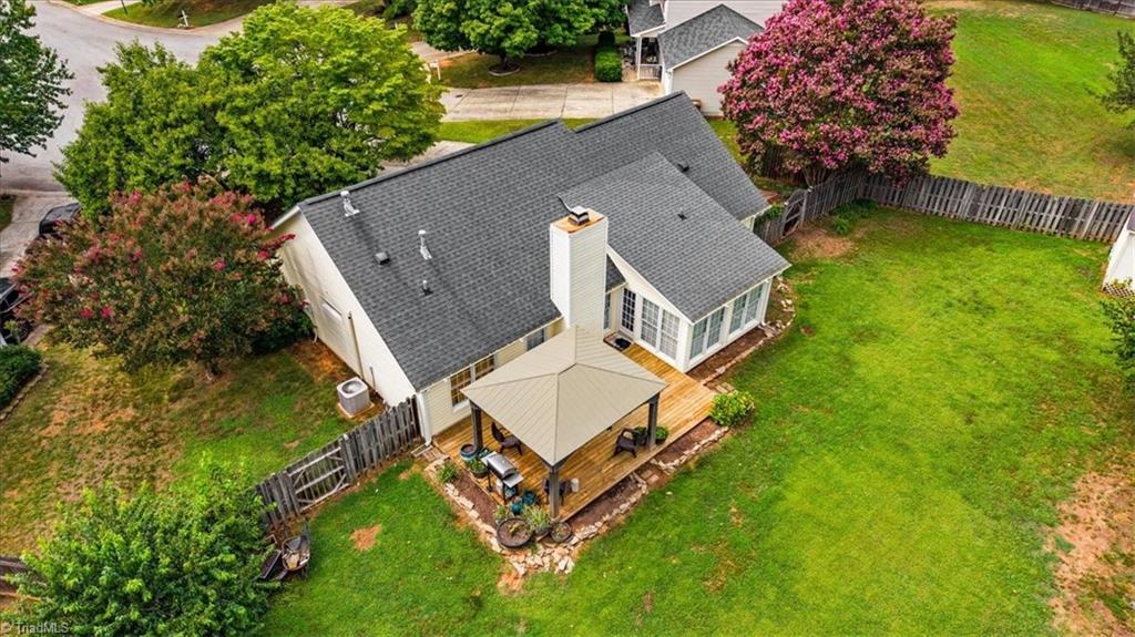 2412 Meadow Gate Drive Property Photo 45