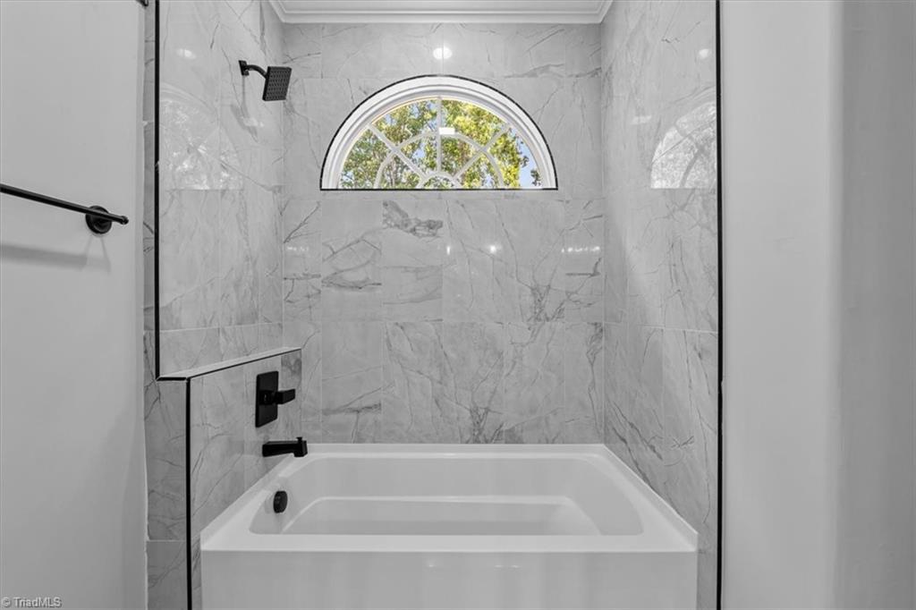7744 Chesterbrooke Drive Property Photo 39