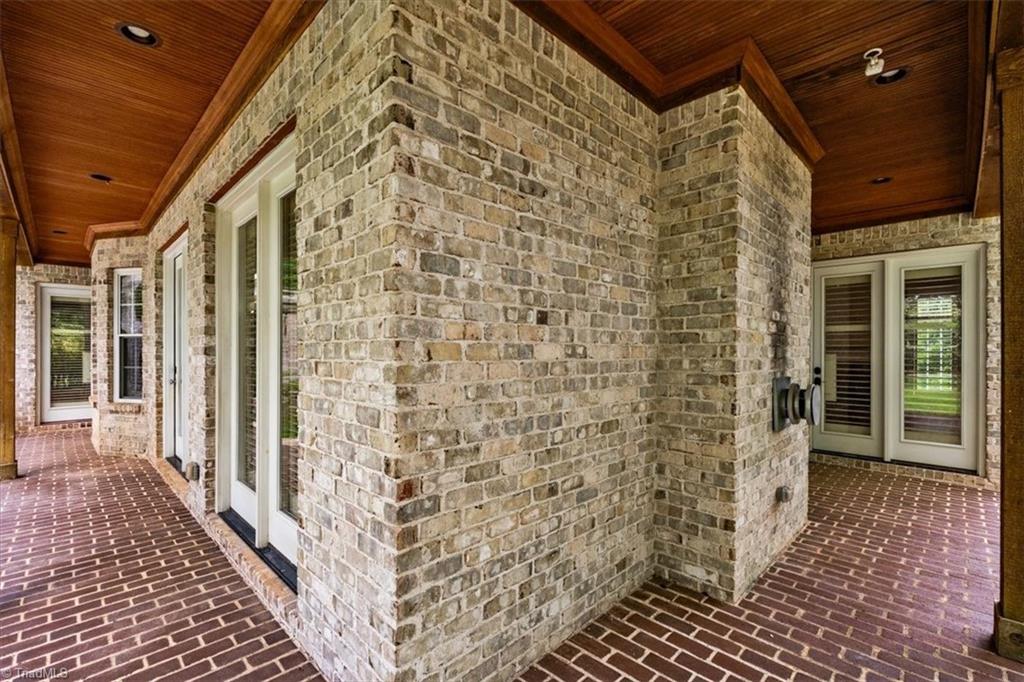 7744 Chesterbrooke Drive Property Photo 44