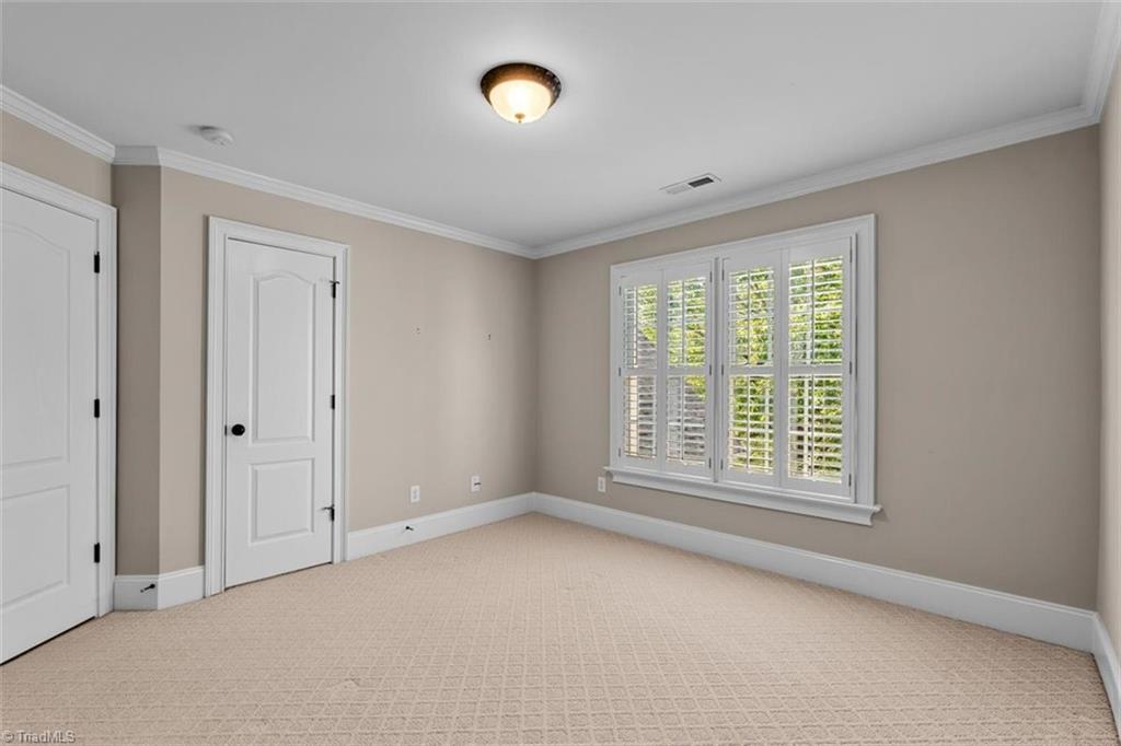 1 Rosebay Lane Property Photo 33