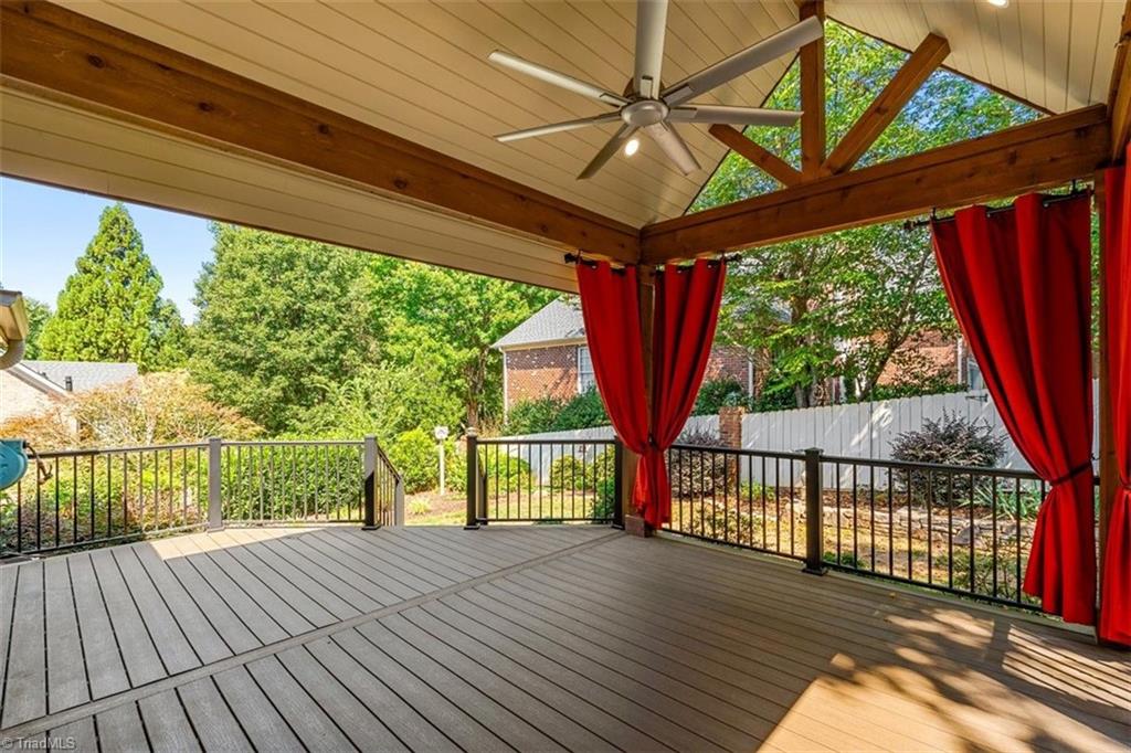 1 Rosebay Lane Property Photo 40