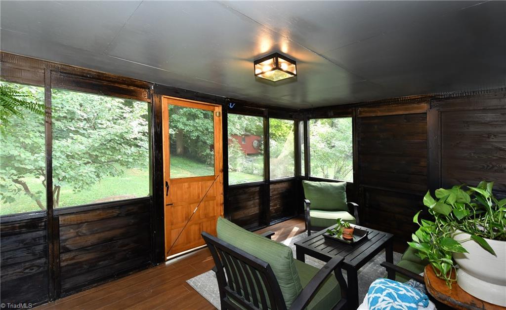518 Cascade Avenue Property Photo 18