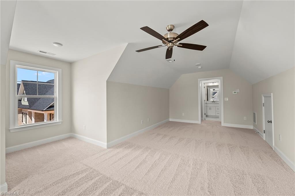 174 Cool Run Property Photo 35