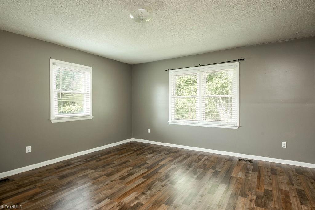 6214 Weant Road Property Photo 10