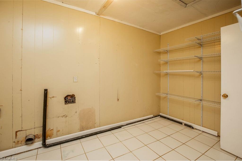 6214 Weant Road Property Photo 14