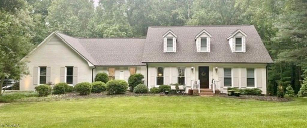 5704 Forest Manor Drive Property Photo 1