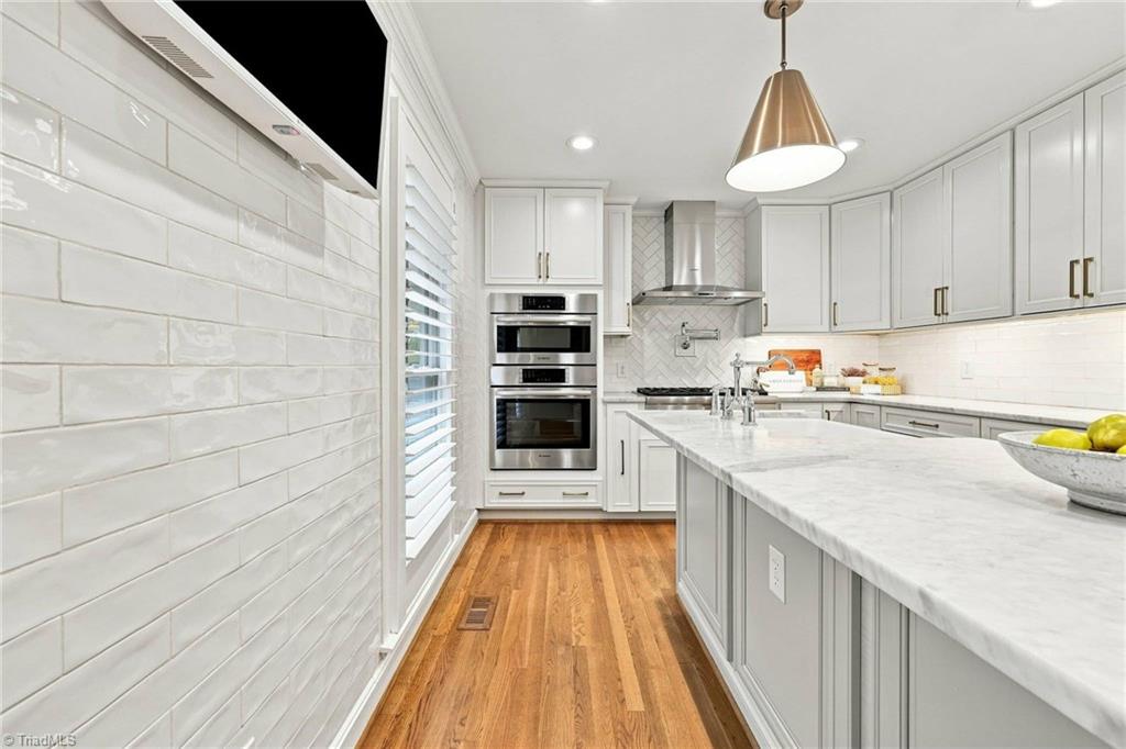 5704 Forest Manor Drive Property Photo 11