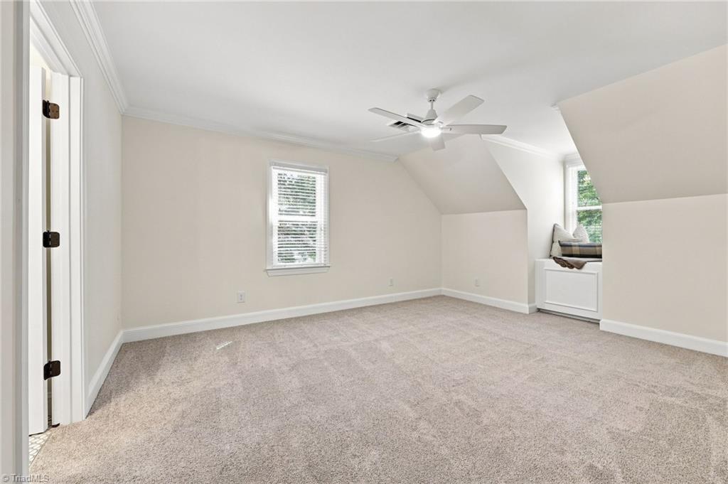 5704 Forest Manor Drive Property Photo 24