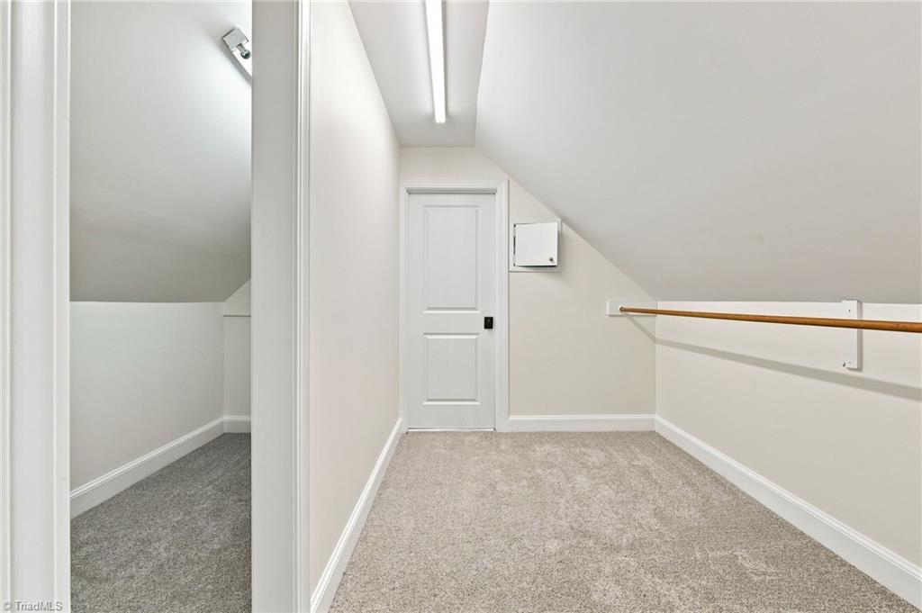 5704 Forest Manor Drive Property Photo 30