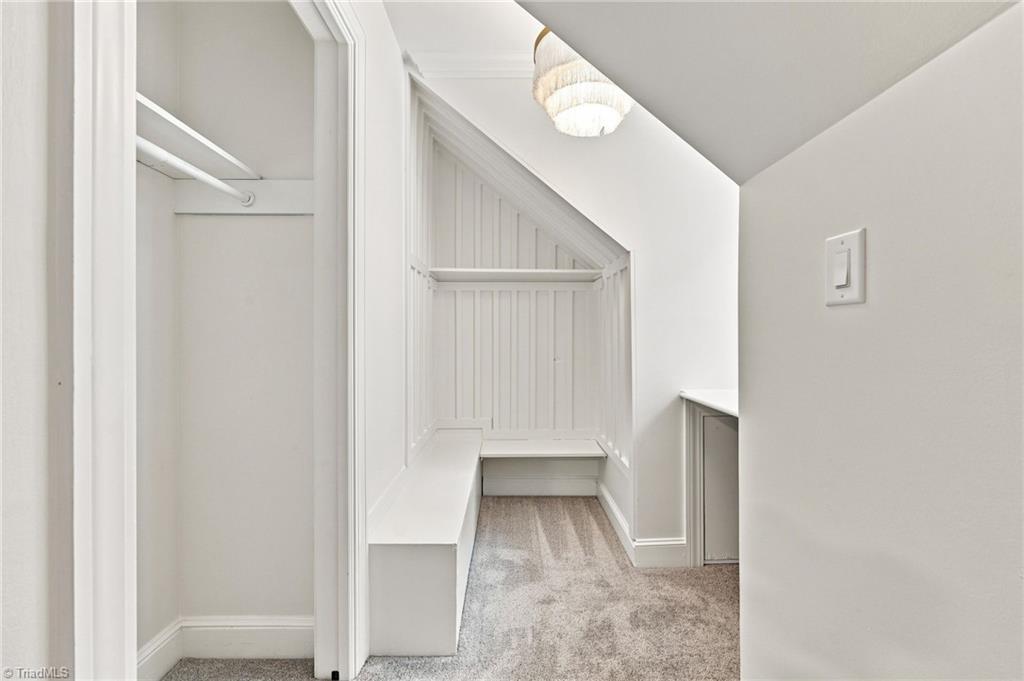 5704 Forest Manor Drive Property Photo 31