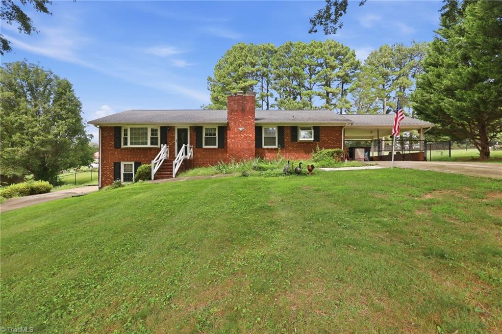 511 Croydon Lane Property Photo 1