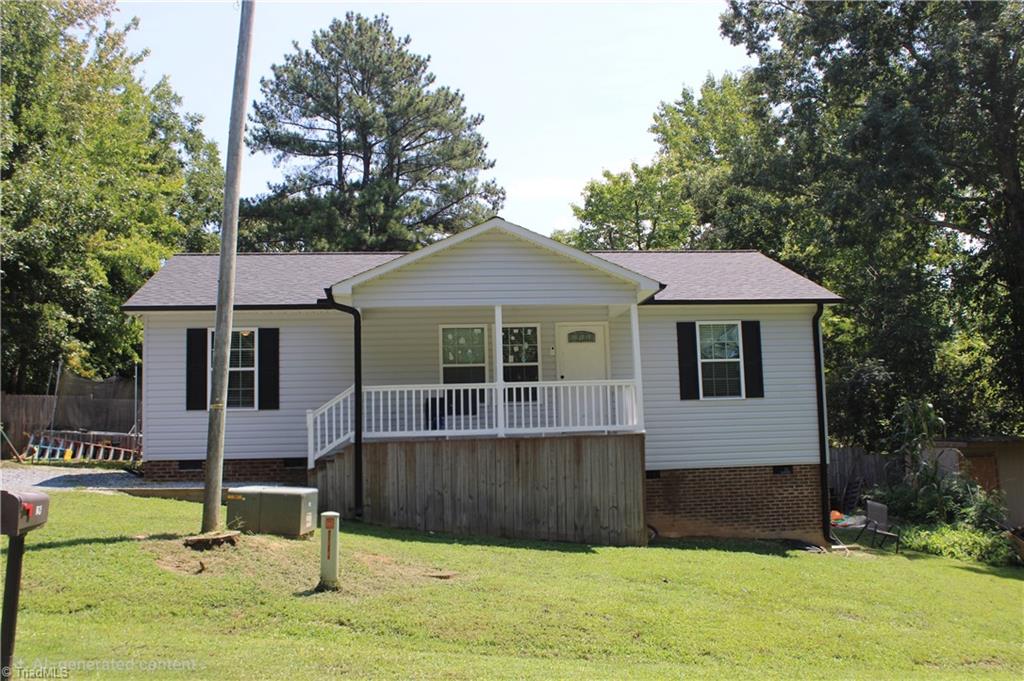 226 CRACKLIN Drive Property Photo 1