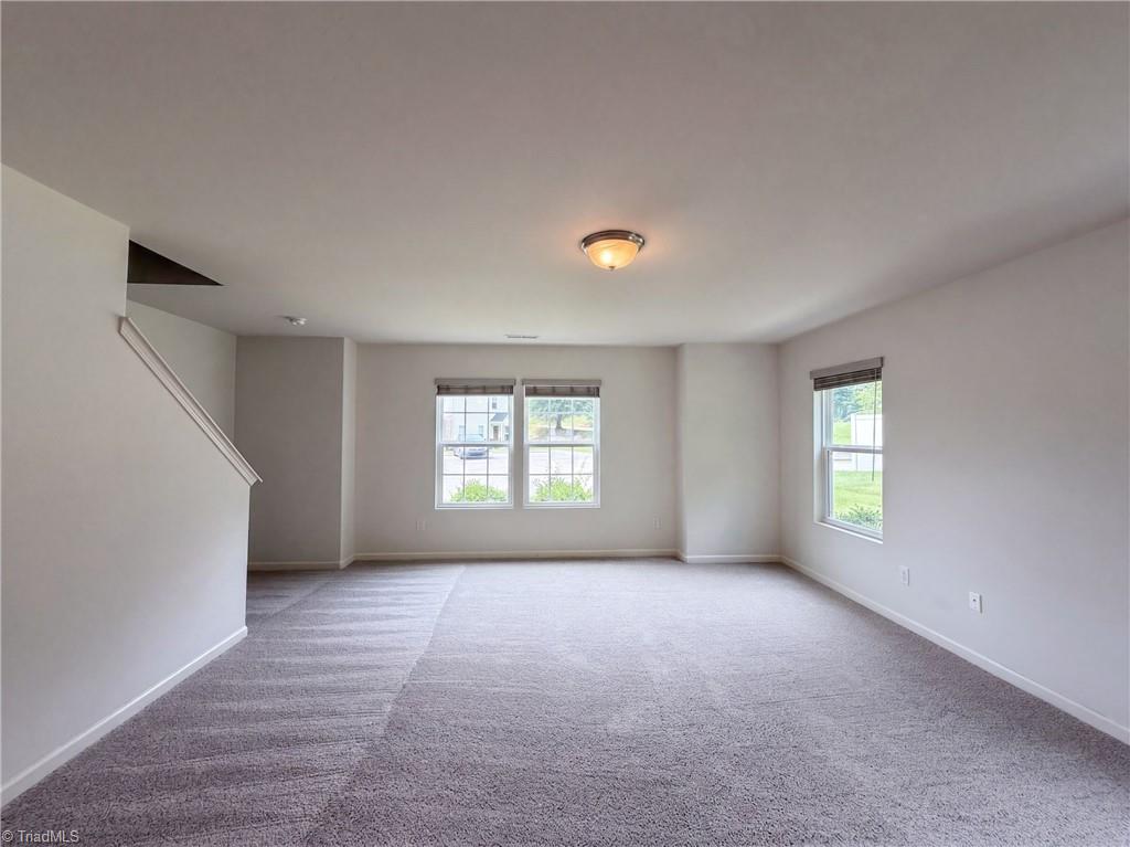 411 Sandybrooke Drive Property Photo 3