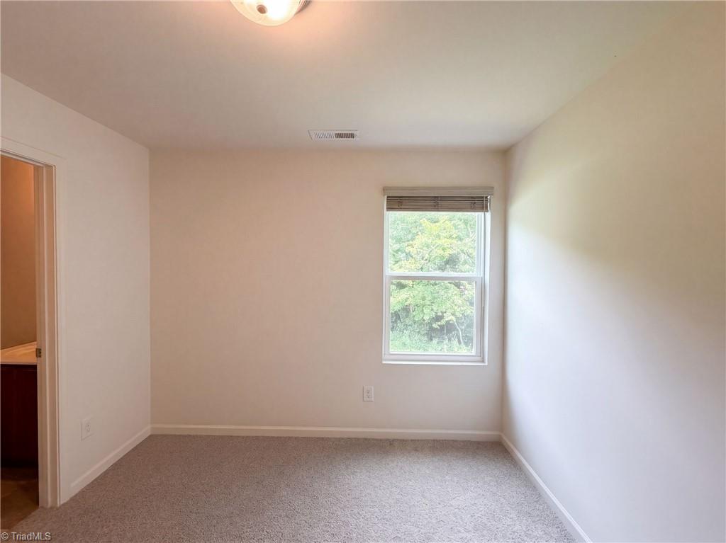411 Sandybrooke Drive Property Photo 4