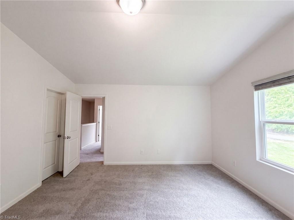 411 Sandybrooke Drive Property Photo 13