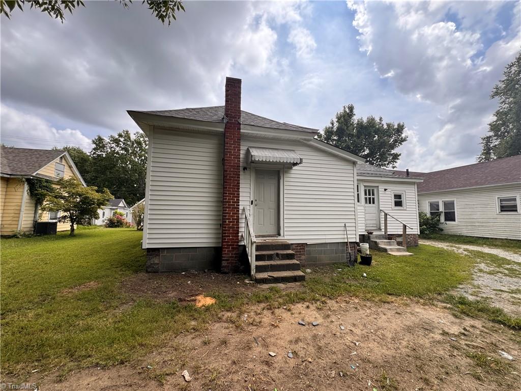 1118 Campbell Street Property Photo 7