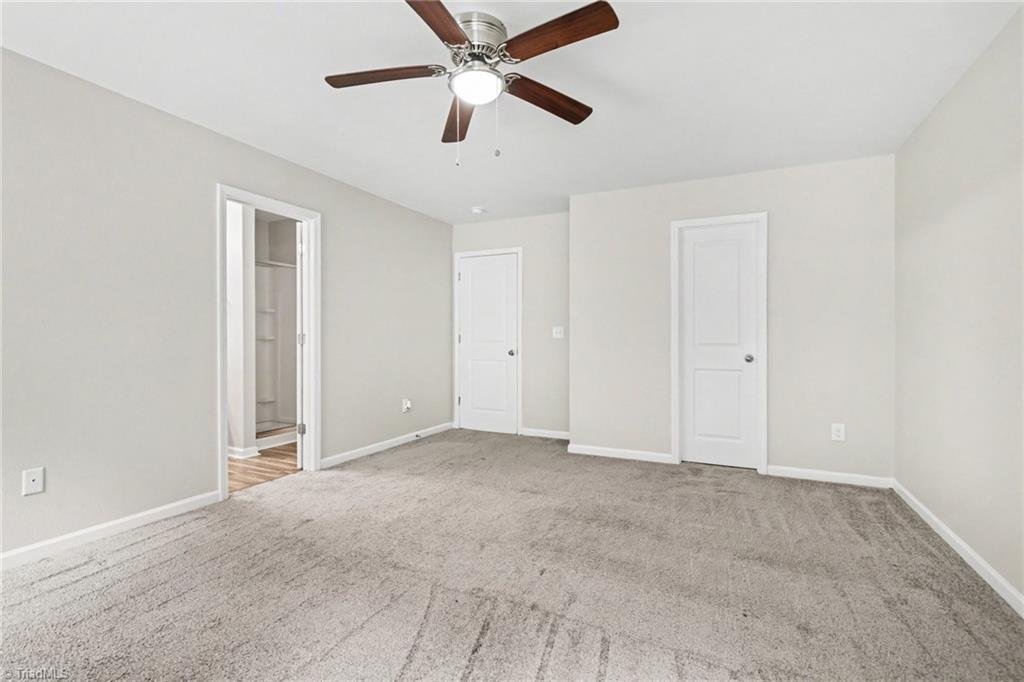 1522 Weatherend Drive Property Photo 12