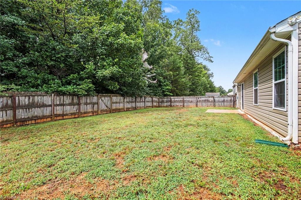 1522 Weatherend Drive Property Photo 21
