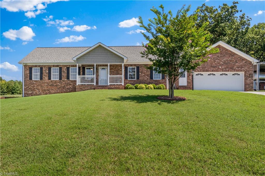 527 Howardtown Circle Property Photo 1